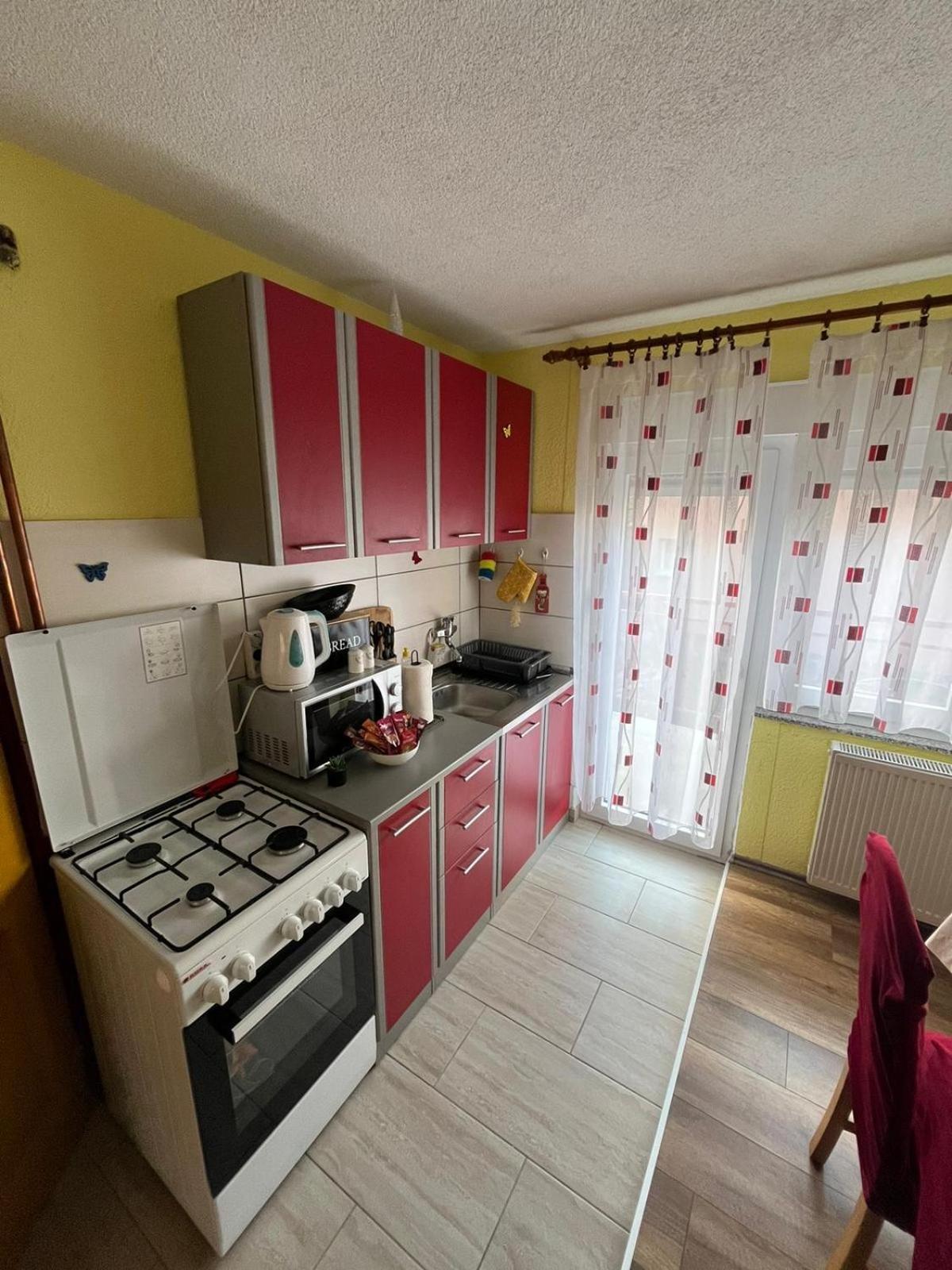 Apartman Josip กอสปิช ภายนอก รูปภาพ
