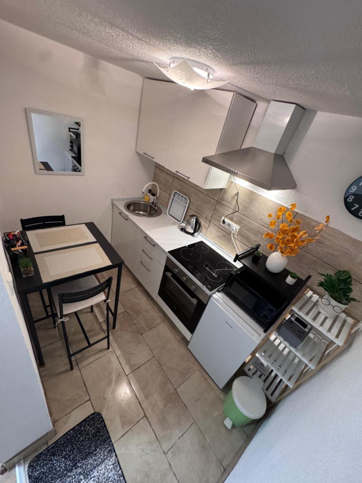 Apartman Josip กอสปิช ภายนอก รูปภาพ
