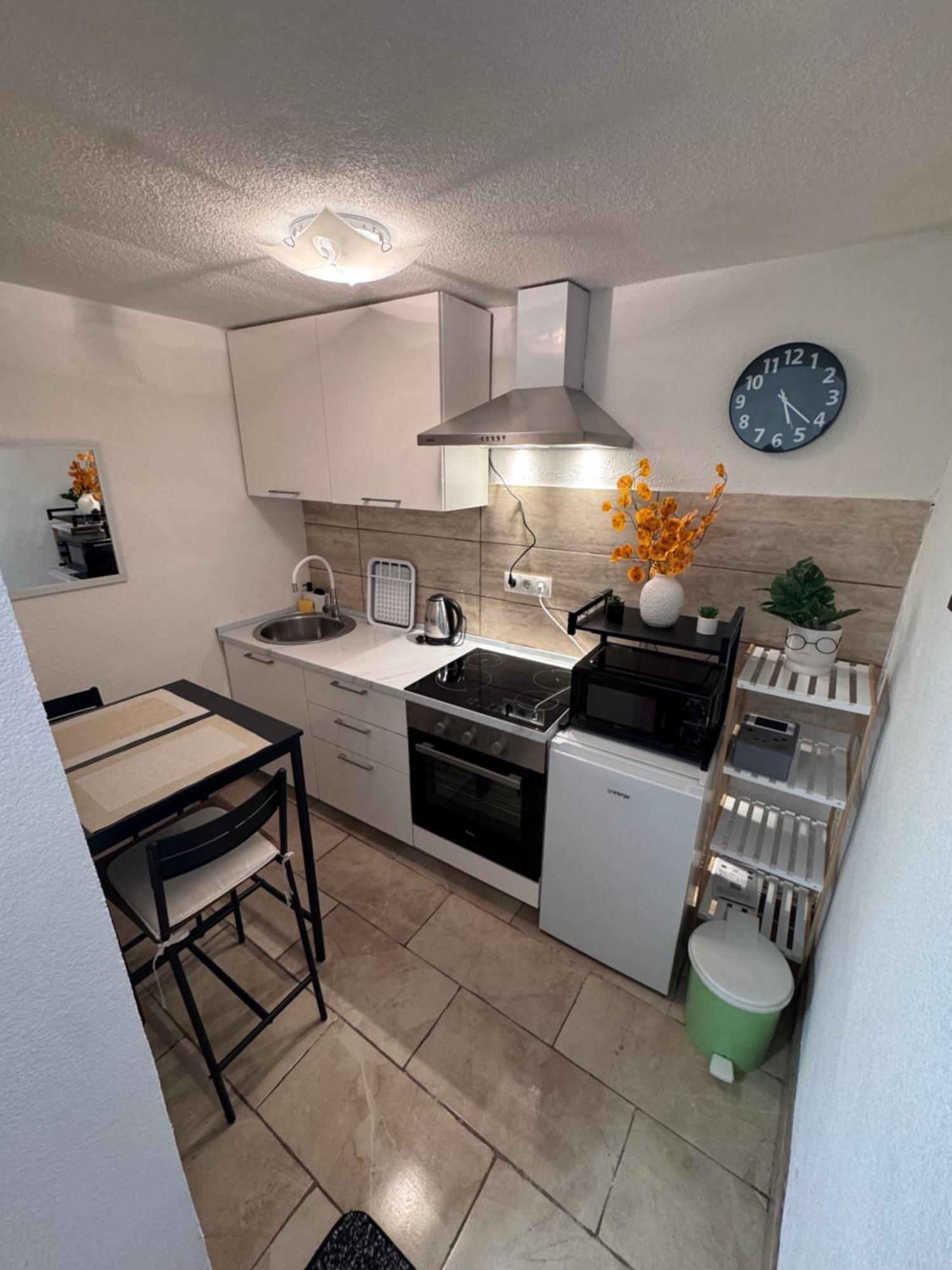 Apartman Josip กอสปิช ภายนอก รูปภาพ